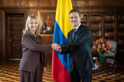Gobierno De la Espriella posesionó a Tania Gilinski como embajadora de Colombia en Israel