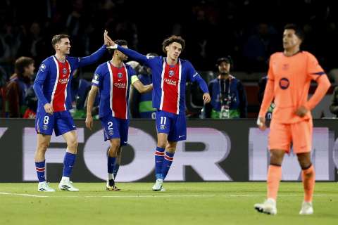 París Saint-Germain venció 4-2 a Barcelona por la tercera fecha de la UEFA Champions League