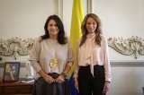 Ministra Holguín posesionó a Julia Daza como directora de la Biblioteca Nacional