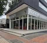 Fiscalía indaga en Bogotá pagos millonarios por vehículos Ferrari que no fueron entregados