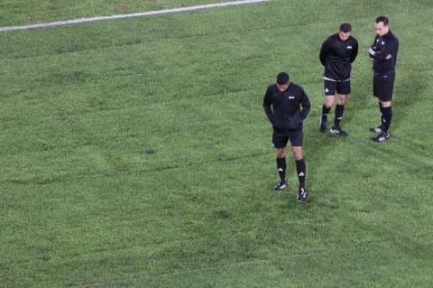 10 días podría demorarse en volver el fútbol en El Campín: estado de la grama es crítico