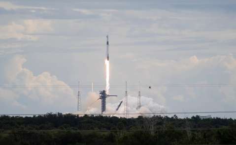 El primer vuelo espacial liderado por una mujer negra rompió un récord para Estados Unidos
