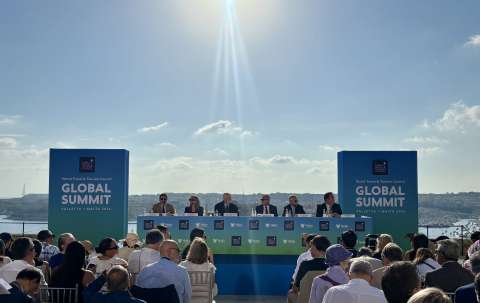 Pese a la incertidumbre, turismo crecerá 2,5 % en 2026: WTTC