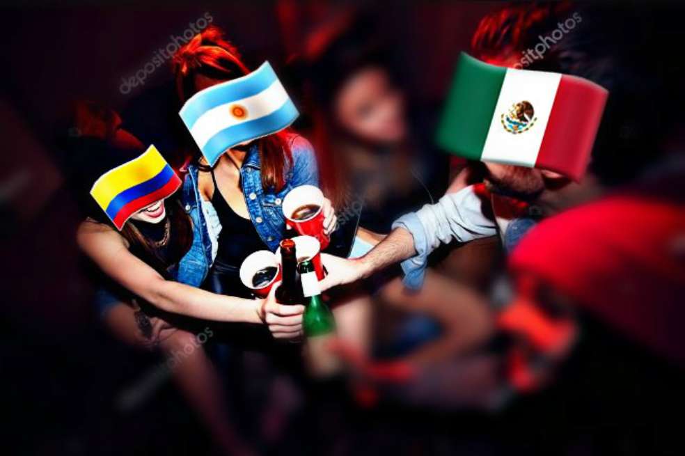 La fiesta se armó tras la eliminación de Colombia este martes ante Inglaterra. / @Jesica08362149
