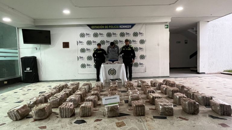 Capturan sujeto que guardaba en su casa más de 100kg de marihuana