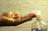 Expertos advierten que los jabones antibacteriales podrían hacer más mal que bien
