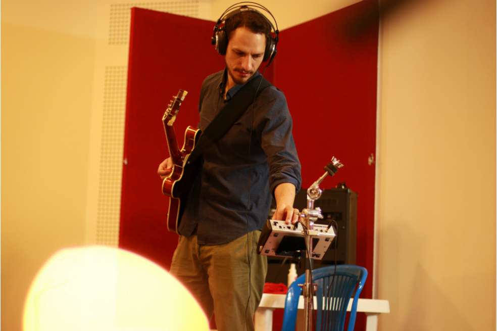 Juan David Arango se formó como guitarrista en el Conservatorio Manuel de Falla en Buenos Aires, Argentina. Su última producción discográfica se titula Madaya. Actualmente prepara el lanzamiento de su proyecto Mèdulla en compañía del baterista Pedro Acosta. El lanzamiento será el 1º de noviembre en el Teatro La Libélula Dorada. / Archivo particular