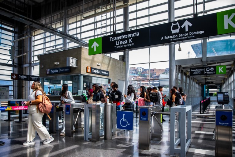 Baja el precio del pasaje del metrocable a Arví para personas de estratos 1, 2 y 3