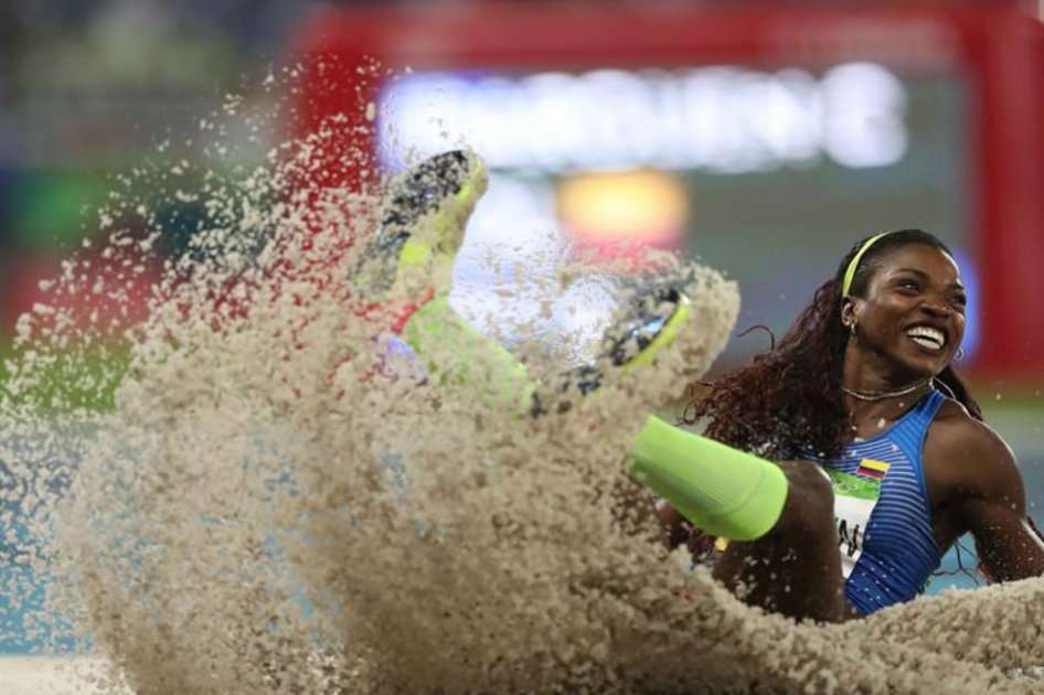 aterine Ibargüen se coronó campeona de salto triple en los Juegos Olímpicos. Foto: EFE