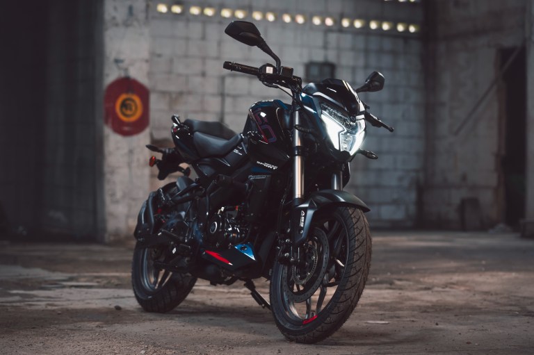 Nueva Pulsar NS160 2026 en Colombia: precio, potencia y novedades