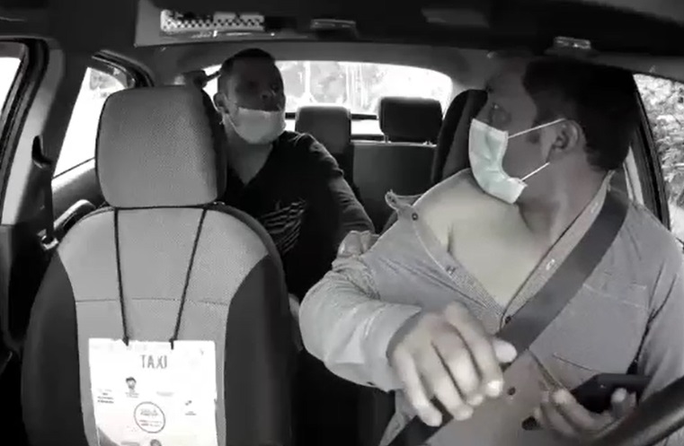 El delincuente intentó apuñalar al conductor de taxi, quien se resistió al atraco.