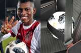 Mateo Cassierra brilló con el Jong Ajax y anotó el primer triplete de su carrera
