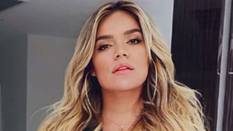 Durante su carrera artística, Karol G ha lanzado tres álbumes musicales: Unstoppable en 2017, Ocean en 2019 y KG0516 en el año 2021.