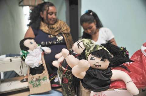 Los proyectos de las mujeres farianas para una vida sin armas