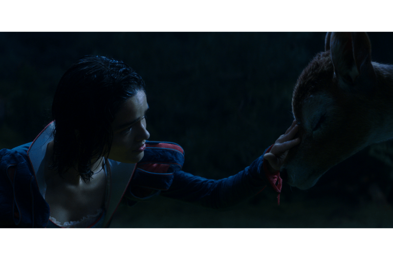 Rachel Zegler es Blanca Nieves.