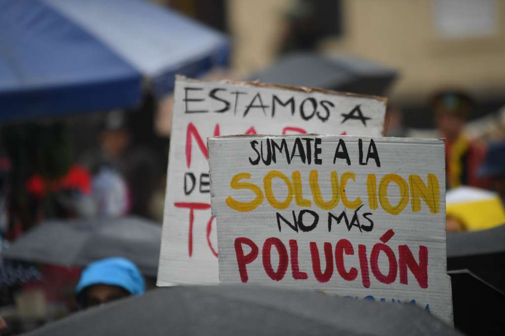 Movilización nacional a la cual asistieron estudiantes, profesores, pueblos indígenas, ambientalistas, movimientos de la sociedad civil, Ongs y organizaciones de derechos humanos, sumándose a la iniciativa #FridaysForFuture que impulsó la activista sueca de 16 años, Gretha Thungberg; iniciativa que busca priorizar los asuntos climáticos en la agenda política del país.