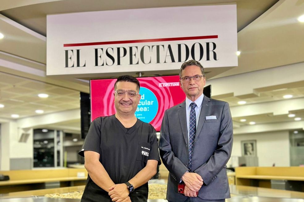 Doctor Felipe Daza, director médico de Bodytech y médico deportólogo, y doctor Elías Cardona, director médico del Instituto Nacional de Osteoporosis.
