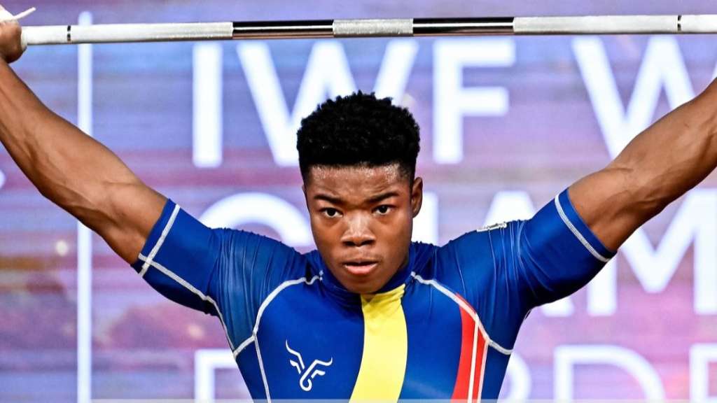 Jokser Albornoz, pesista colombiano y doble medallista en Førde 2025.