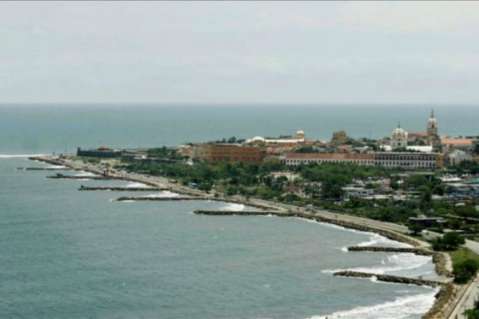 Bahías de Cartagena, afectadas por derrame de crudo