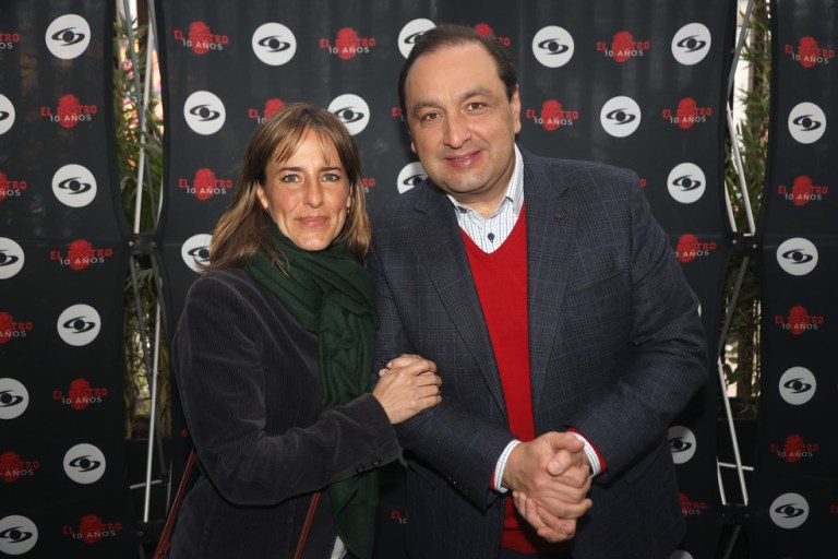 Hay una investigación que nos une descubrela EL RASTRO 10 AÑOS VEA