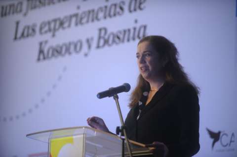 “No seremos capaces de escuchar a todas las víctimas, pero debemos trabajar por ellas”: Fidelma Donlon