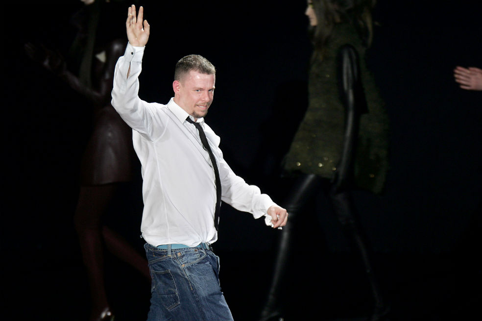 Fotografía del diseñador Alexander McQueen en 2007. / AFP