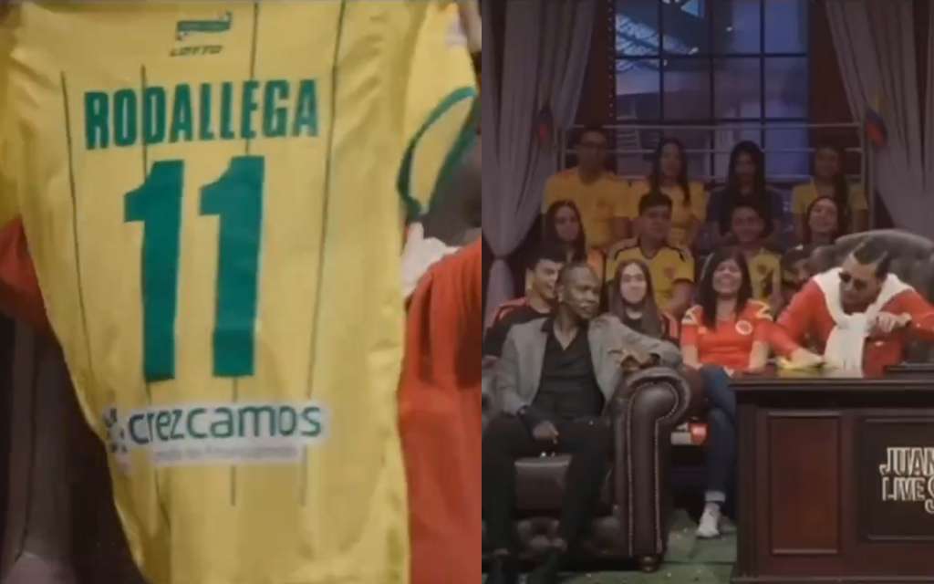Alejandro Riaño, en su papel de Juanpis González, usando la camiseta del Atlético Bucaramanga para limpiar su escritorio.