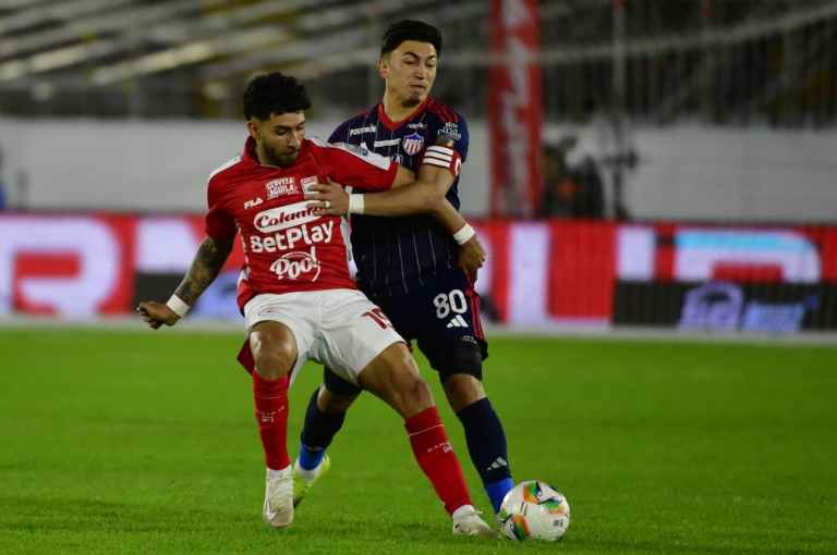Santa Fe y Junior repartieron puntos en El Campín y dejaron todo para la vuelta