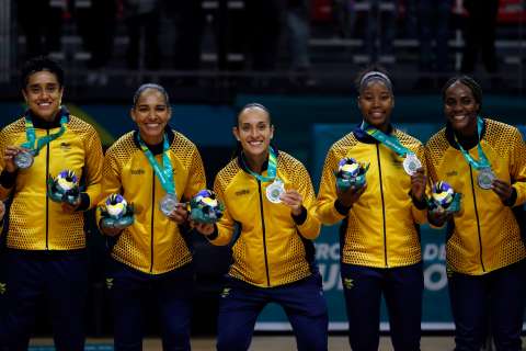 Colombia logró una histórica medalla de plata en el baloncesto femenino