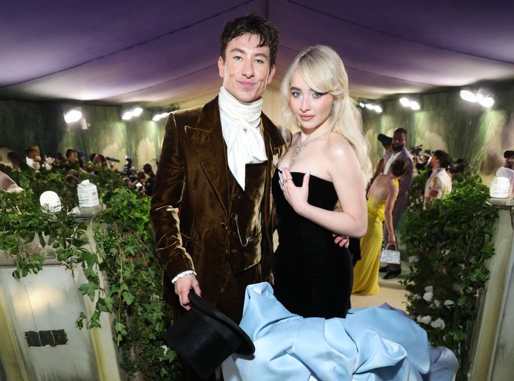 En redes sociales se especuló que, al parecer, el actor de ‘Eternals' le habría sido infiel a la cantante. Keoghan calificó como “acoso” las amenazas que ha recibido. Esto dijo.