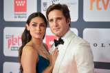 El amor de ´El Sol”: Diego Boneta está feliz con Renata Notni