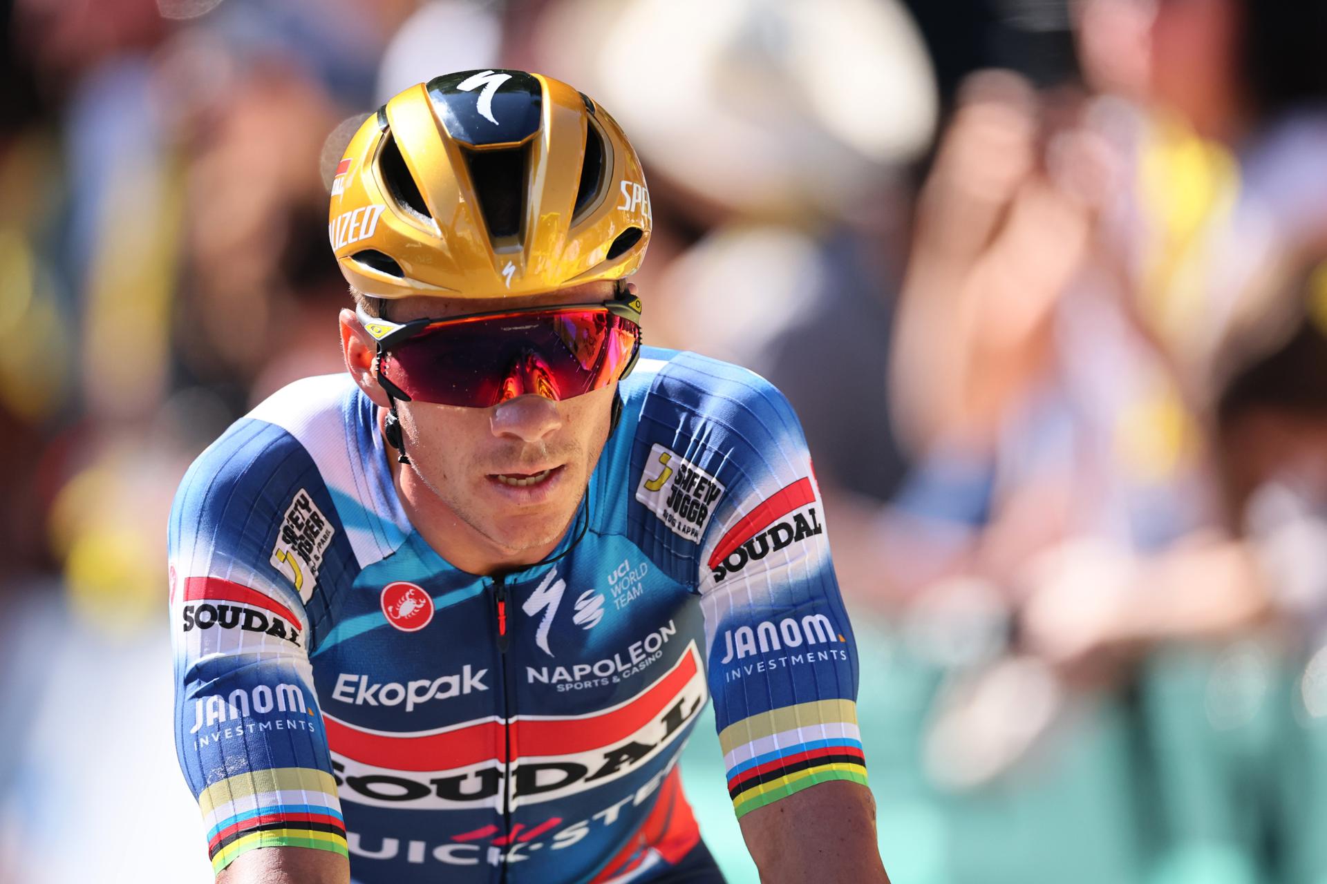Rouen (France), 08/07/2025.- Belgian rider Remco Evenepoel of Soudal Quick-Step team crosses the finish line during the 4th stage of the Tour de France cycling race over 174.2km from Amiens to Rouen, France, 08 July 2025. (Ciclismo, Francia) EFE/EPA/CHRISTOPHE PETIT TESSON
