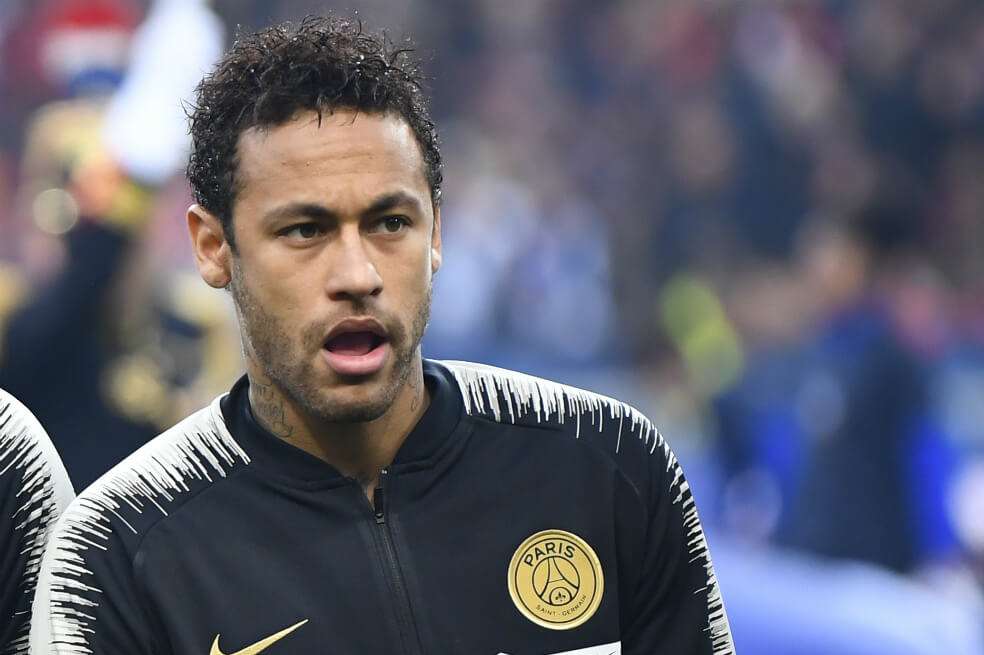 Neymar, antes de jugar la final de la Copa de Francia, que perdió el PSG frente a Rennes. / AFP