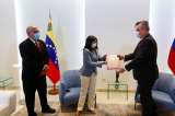 Venezuela vacunará contra el COVID-19 a todos los que residan en su territorio