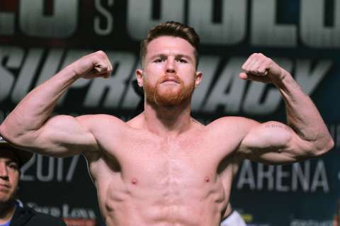 Canelo Álvarez pasó a ser el deportista mejor pago de la historia
