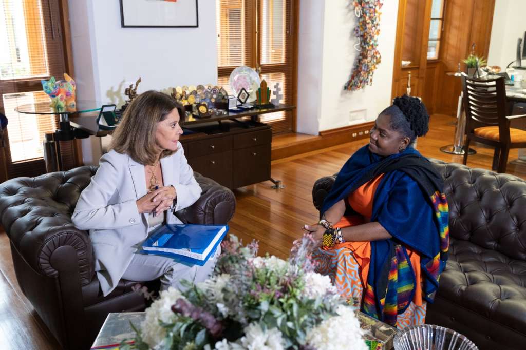 Ramírez y Márquez reunidas para conversar la agenda y los retos que tendrá que asumir la próxima vicepresidenta.