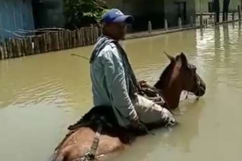 Una mano a los habitantes de La Mojana en Sucre (Sucre)