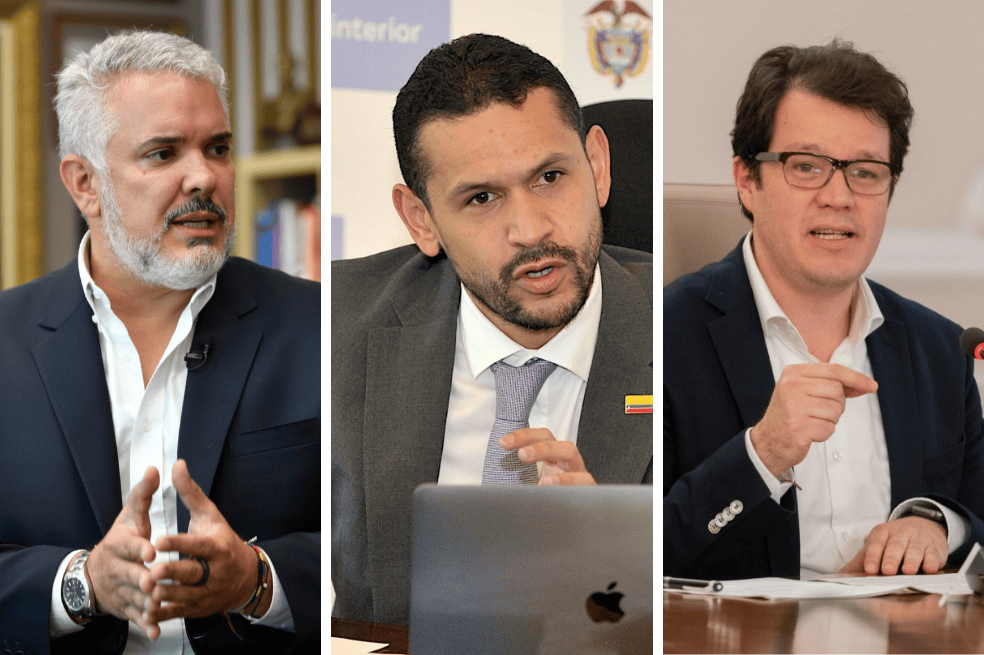 Iván Duque, expresidente de Colombia (izq); Daniel Palacios, exministro del Interior de Duque; Víctor Muñoz, exdirector del Departamento Administrativo de la Presidencia (Dapre).