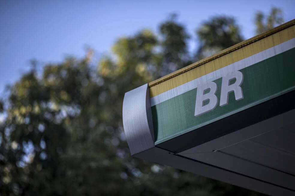 La decisión de vender las acciones de Petrobras en Colombia está "alineada a la optimización de la cartera y a la mejora de la distribución del capital de la compañía, buscando el máximo valor para sus accionistas". / Bloomberg.