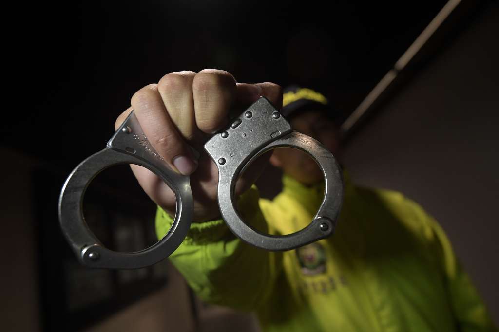 Investigadores del Grupo de Estupefacientes de la Policía de Bogotá y la Sijin, sobre las operaciones encubiertas que lideraron y permitieron desmantelar dos peligrosas bandas criminales.