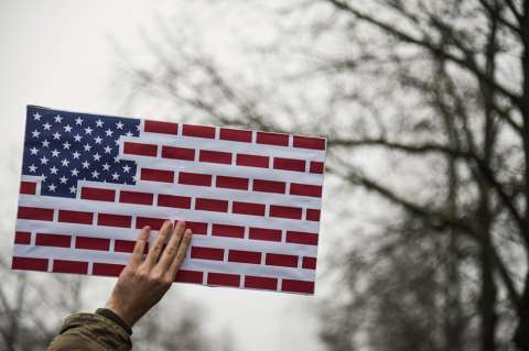 ¿Puede crecer la economía de Estados Unidos sin los inmigrantes?