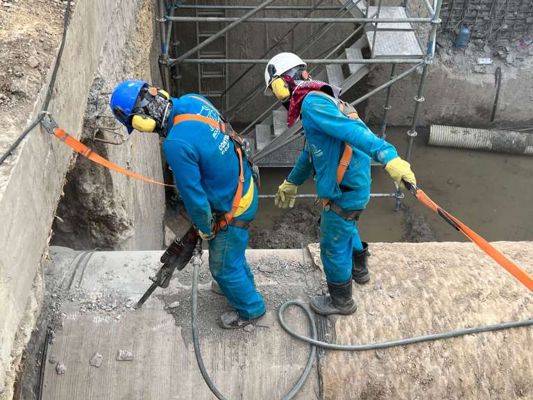 Obras tubería Tibitoc Acueducto de Bogotá