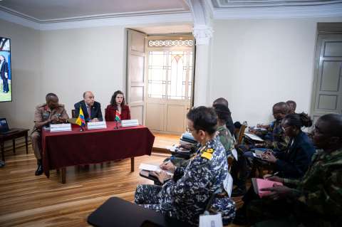 Cancillería recibió a delegación africana para intercambiar conocimientos en seguridad