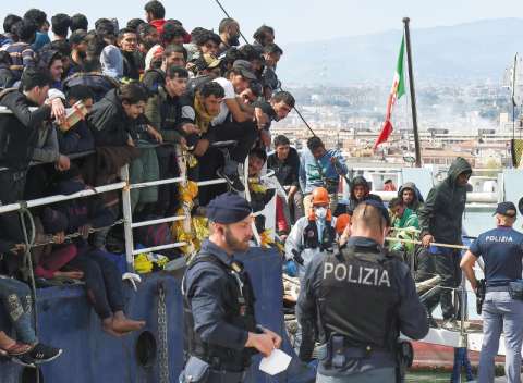 “Emergencia migratoria” en Italia: cuando la política no está a la altura del desafío