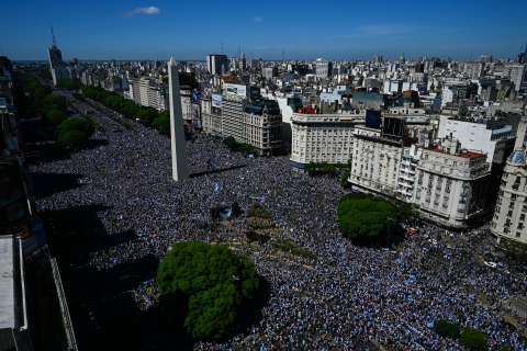 En fotos: Buenos Aires colapsó por recibir a los campeones del mundo