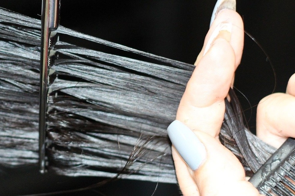 cortar cabello, caída del cabello cabello, manos. peluquería