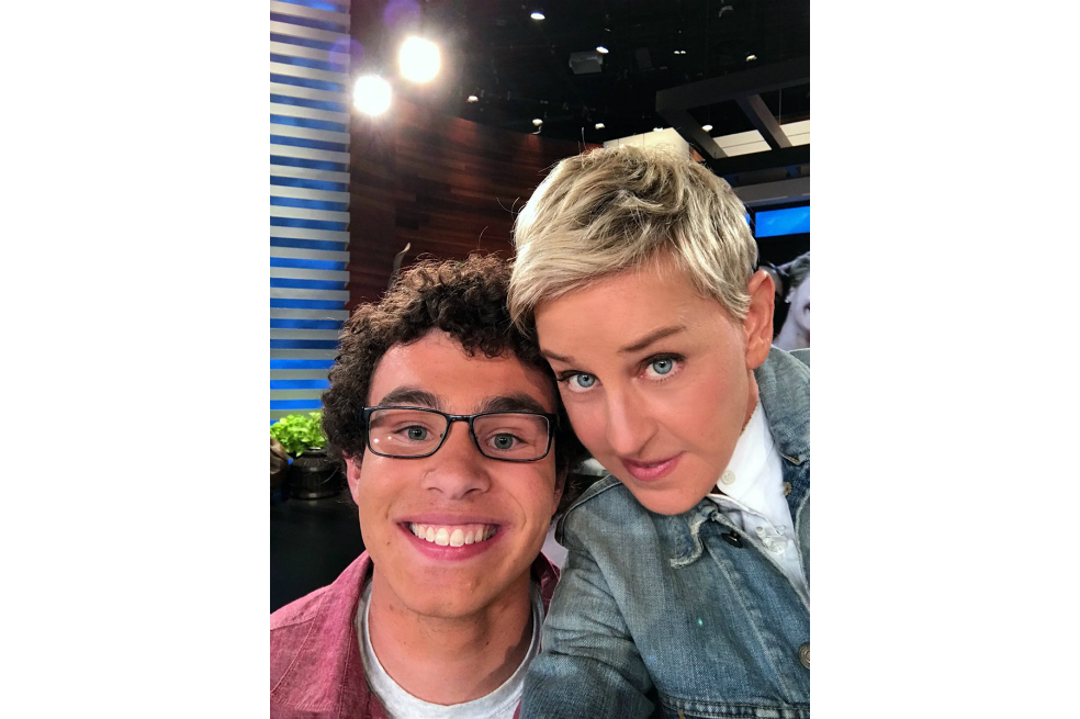 Carter Wilkerson & Ellen DeGeneres. / Tomada del Twitter de Ellen DeGeneres