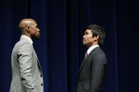 Primer cara a cara entre Mayweather y Pacquiao