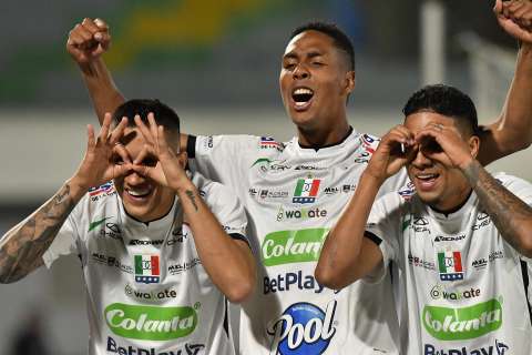 Once Caldas clasificó con goleada: mire los goles del 4-0 en Copa Sudamericana