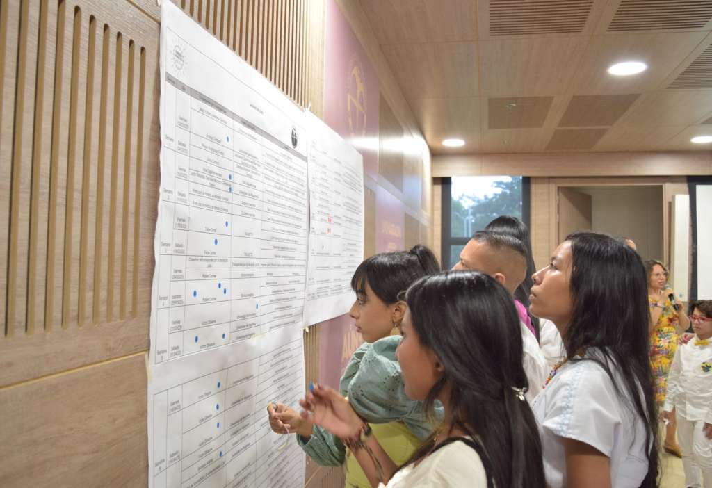 Más de 20 estudiantes terminaron el diplomado en Transición Minero-Energética Justa en el Caribe Colombiano.
